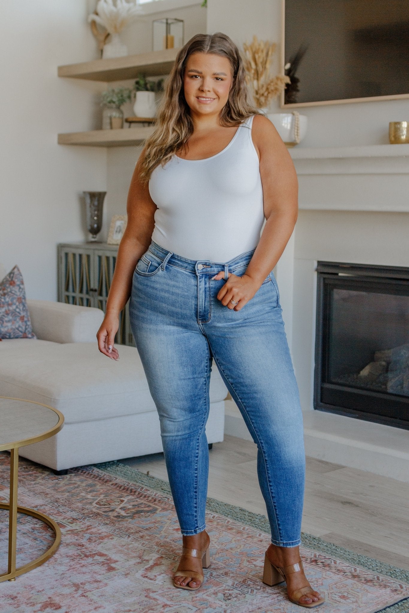 Catherine Mid Rise Vintage Skinny Jeans (Online Exclusive) - Uptown Boutique Ramona