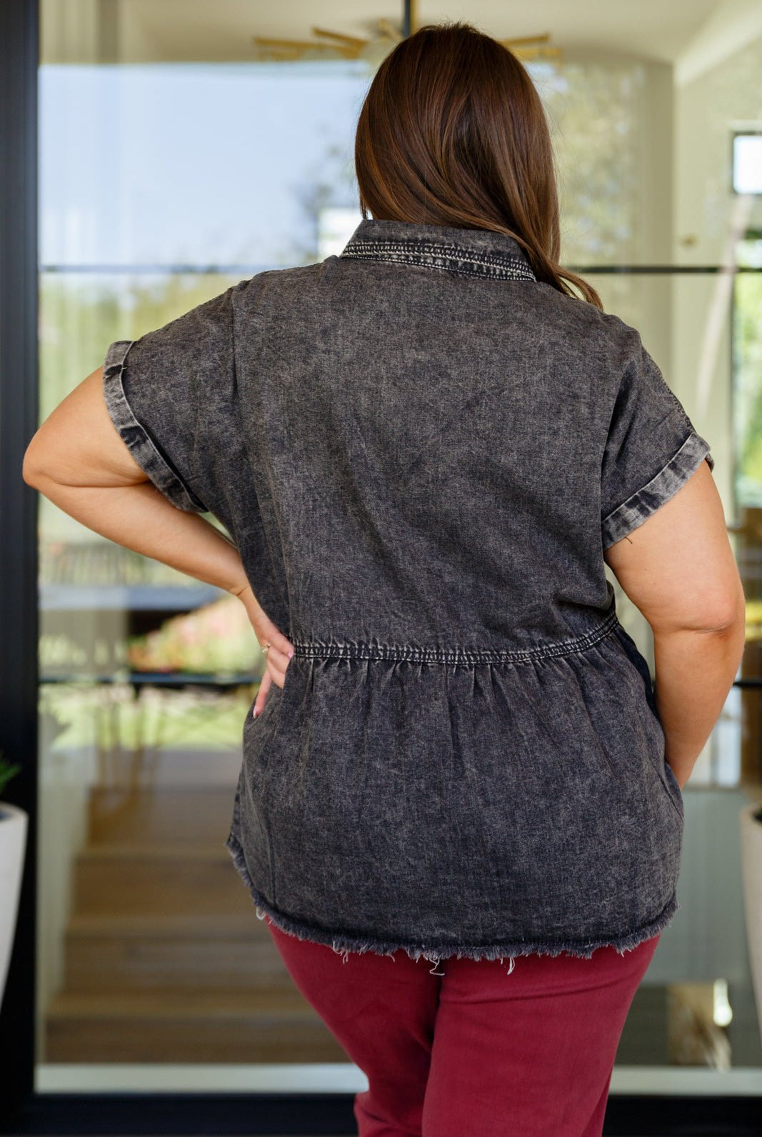 Cool and Carefree Denim Button Down (Online Exclusive) - Uptown Boutique Ramona