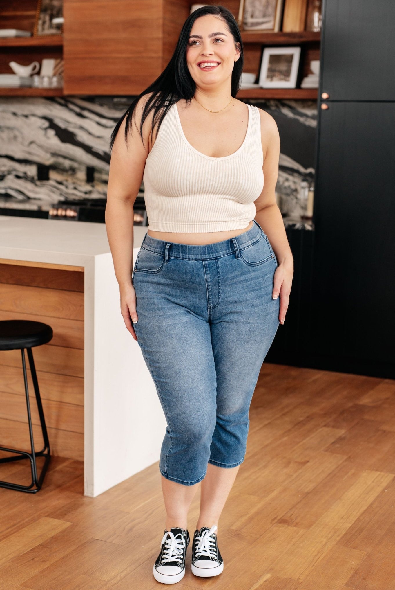 Emily High Rise Cool Denim Pull On Capri Jeans (Online Exclusive) - Uptown Boutique Ramona