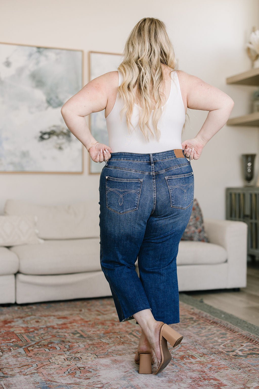 Hayes High Rise Wide Leg Crop Jeans - Uptown Boutique Ramona