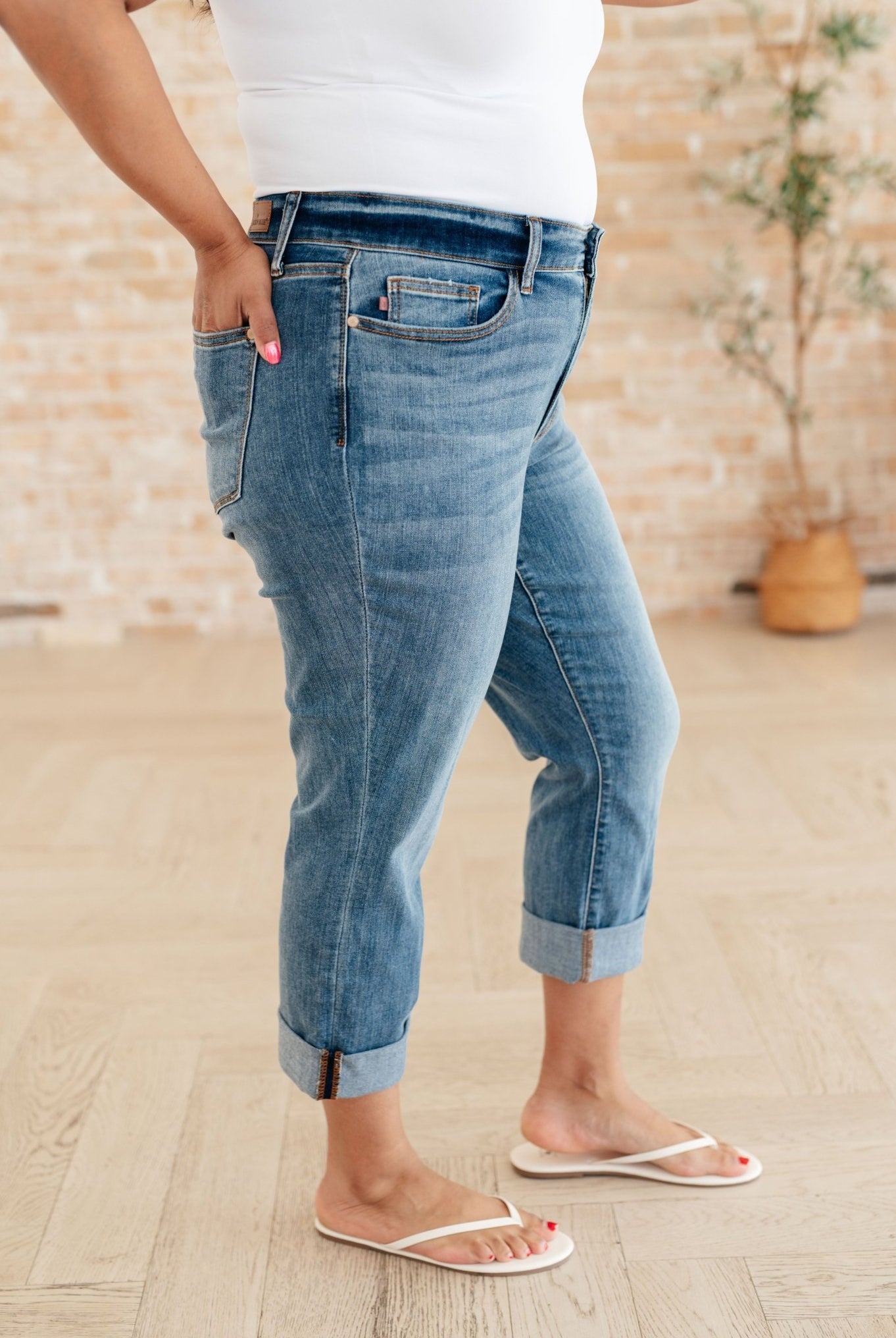 Laura Mid Rise Cuffed Skinny Capri Jeans (Online Exclusive) - Uptown Boutique Ramona