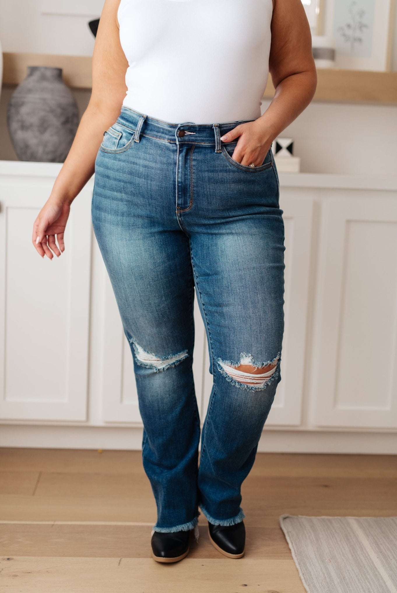 Morgan High Rise Distressed Straight Jeans (Online Exclusive) - Uptown Boutique Ramona