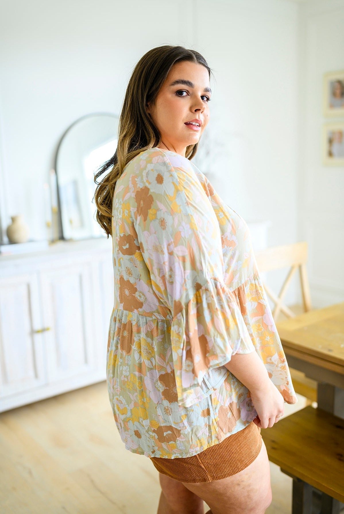 Singled Out Floral Blouse in Green (Online Exclusive) - Uptown Boutique Ramona