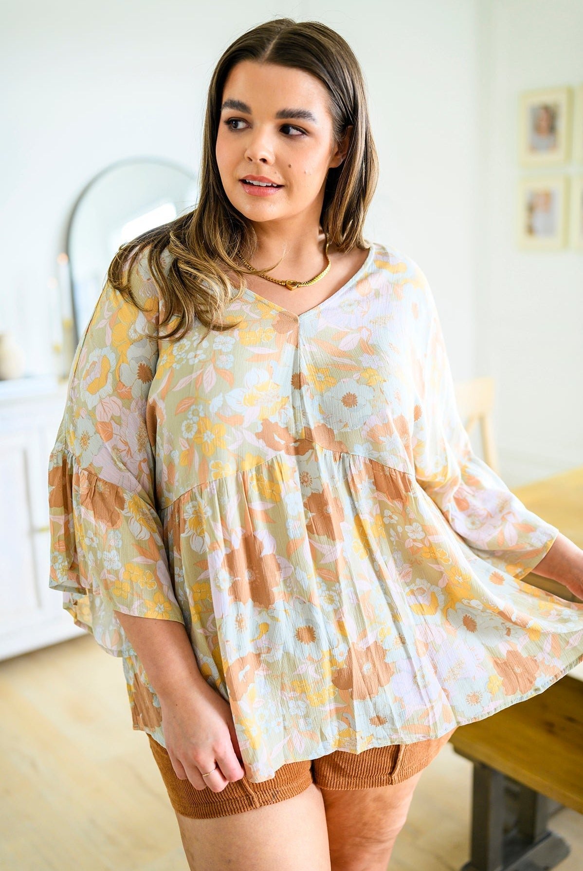 Singled Out Floral Blouse in Green (Online Exclusive) - Uptown Boutique Ramona