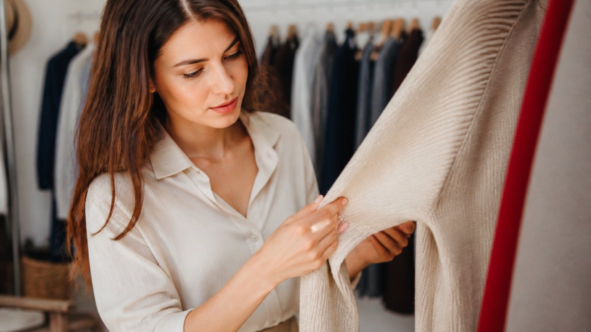 How to Identify High Quality Clothing: A Practical Guide