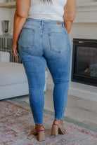 Catherine Mid Rise Vintage Skinny Jeans (Online Exclusive) - Uptown Boutique Ramona
