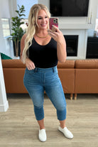 Emily High Rise Cool Denim Pull On Capri Jeans (Online Exclusive) - Uptown Boutique Ramona