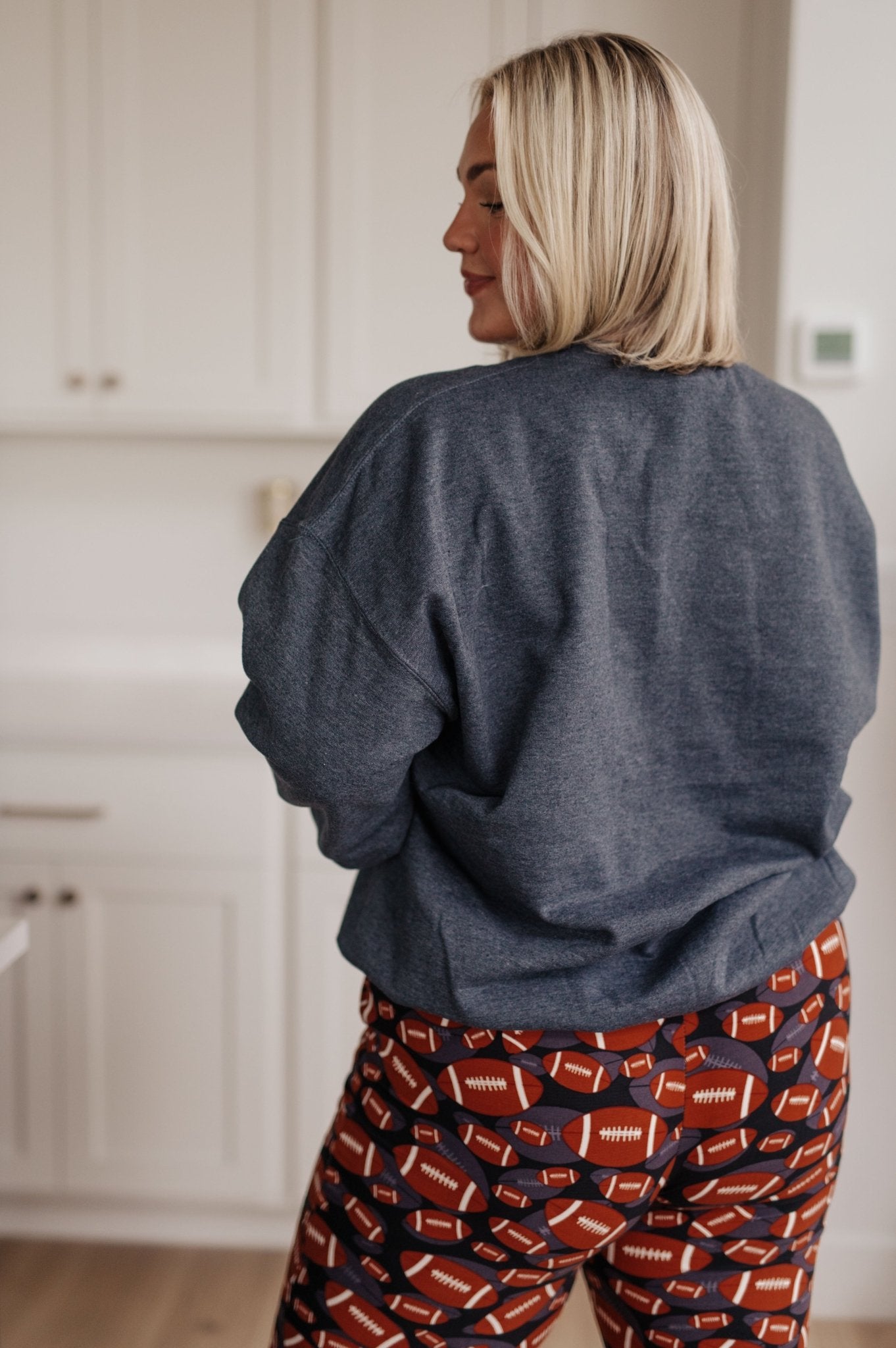 Game Day Vibes Pullover (Online Exclusive) - Uptown Boutique Ramona