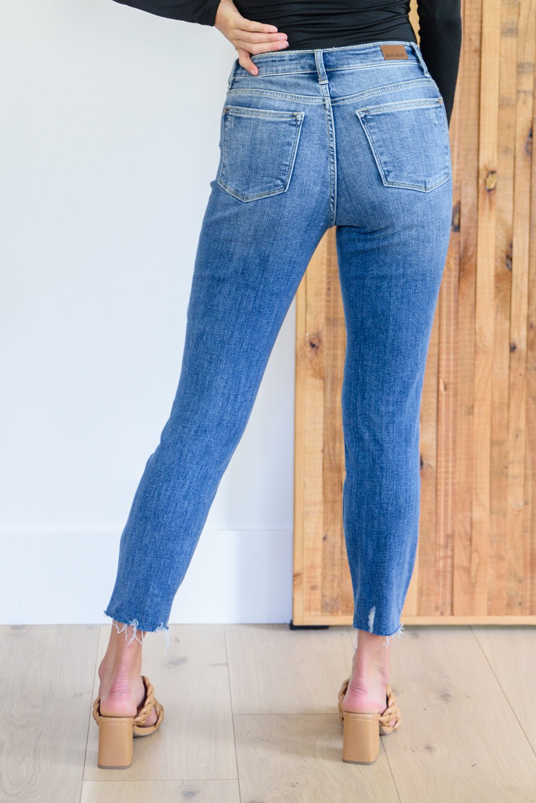 Kyla Destroyed Hi Waist Relaxed Fit (Online Exclusive) - Uptown Boutique Ramona