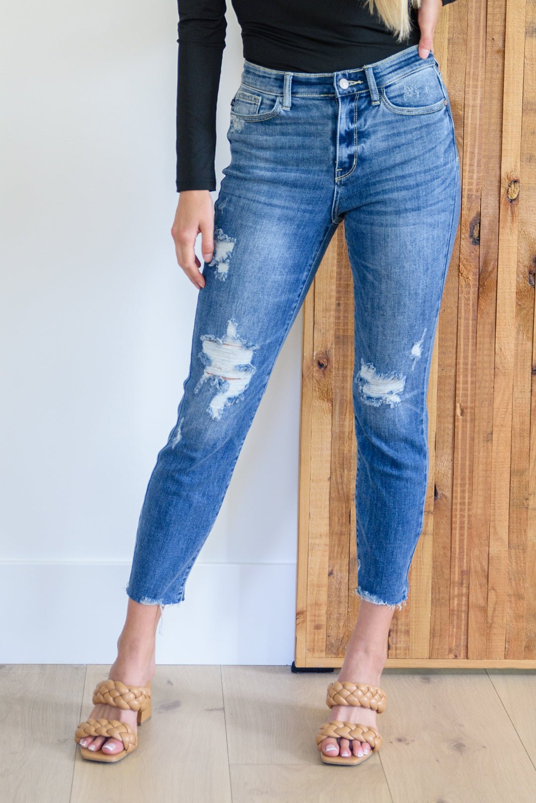Kyla Destroyed Hi Waist Relaxed Fit (Online Exclusive) - Uptown Boutique Ramona