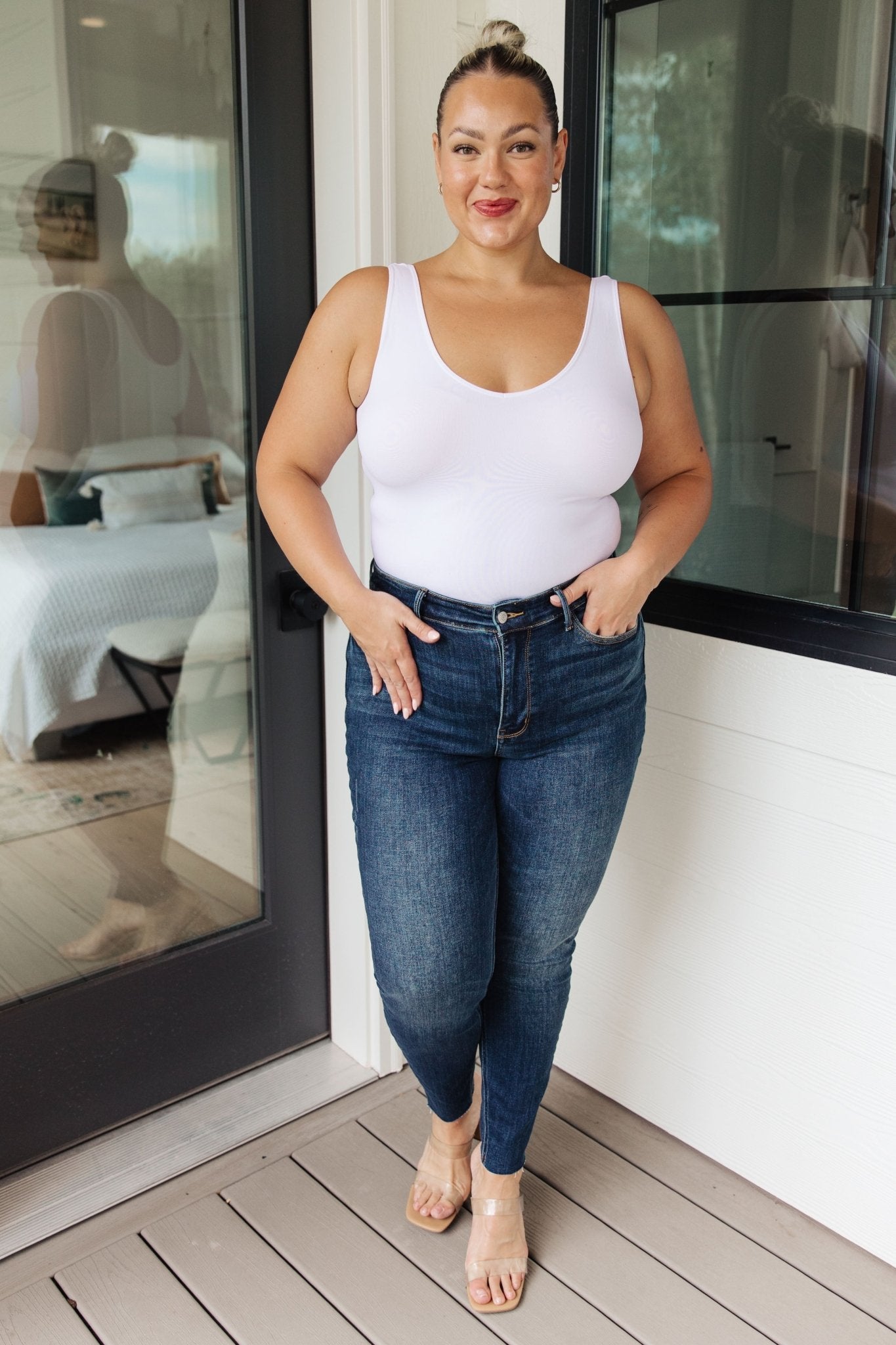 Lydia Mid Rise Vintage Raw Hem Skinny Jeans (Online Exclusive) - Uptown Boutique Ramona