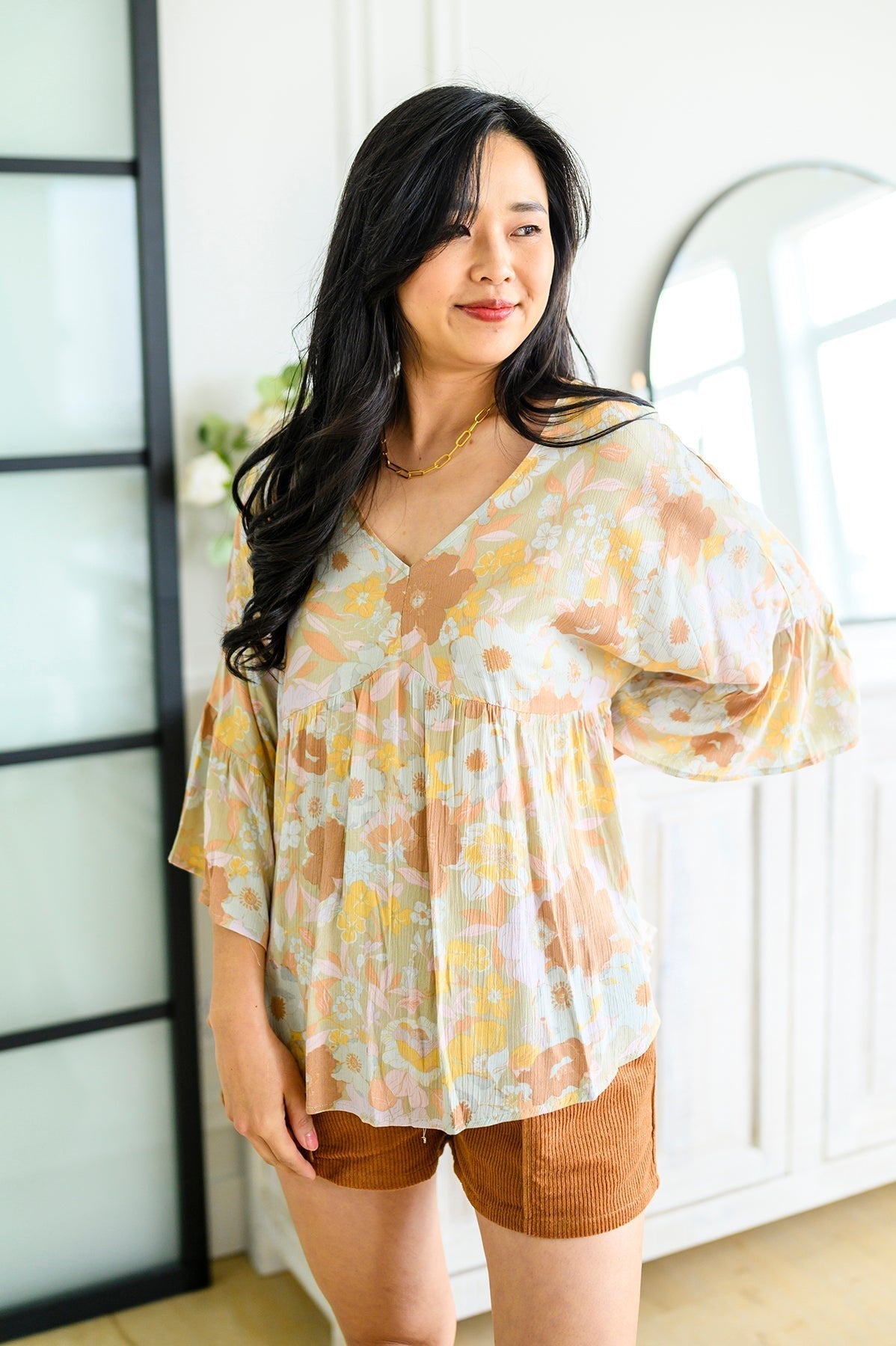 Singled Out Floral Blouse in Green (Online Exclusive) - Uptown Boutique Ramona